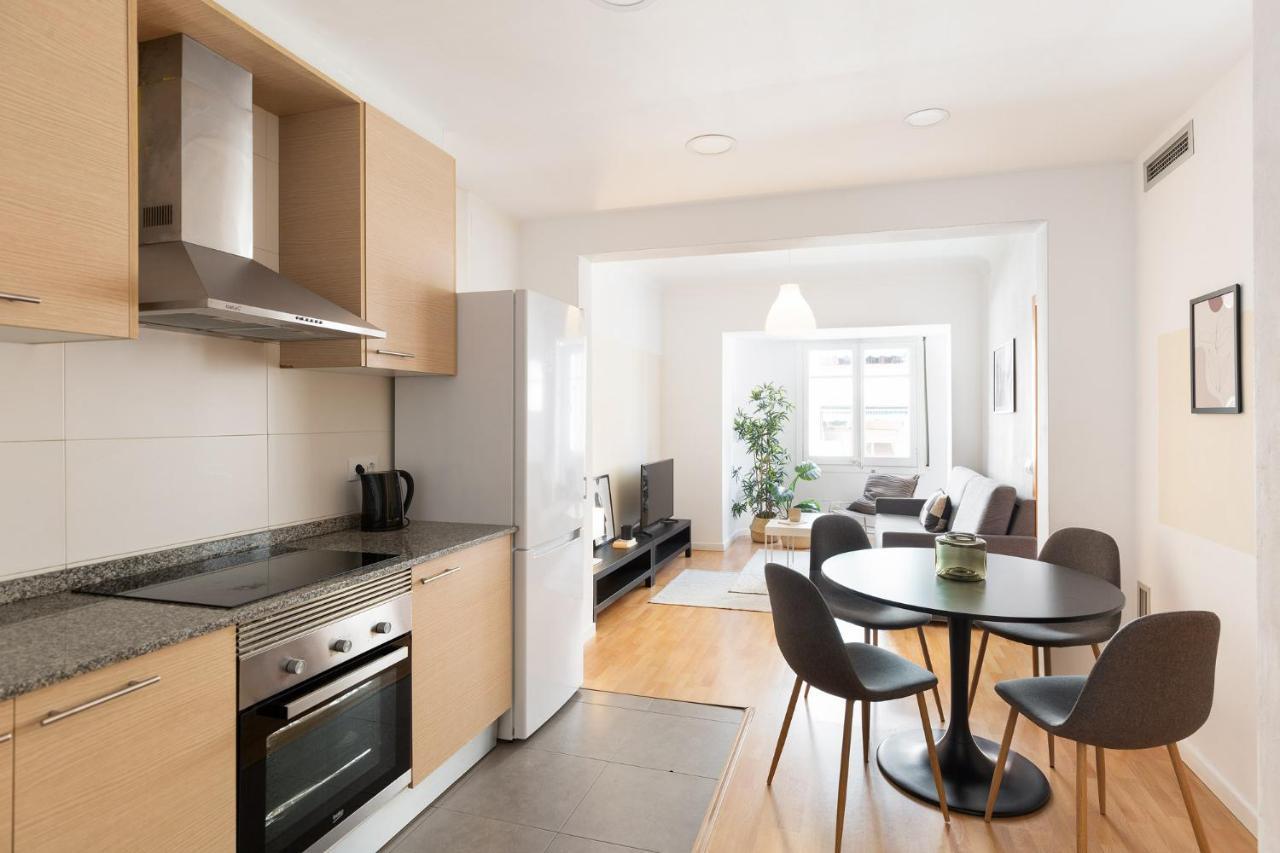 Santiago Apartments By Olala Homes L'Hospitalet de Llobregat Exteriör bild