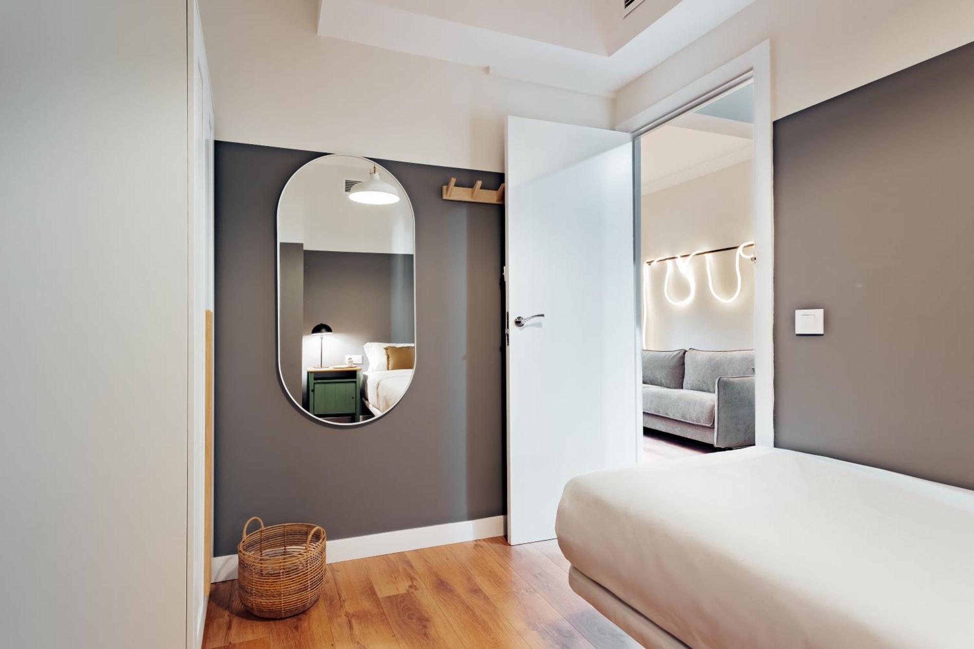 Santiago Apartments By Olala Homes L'Hospitalet de Llobregat Exteriör bild